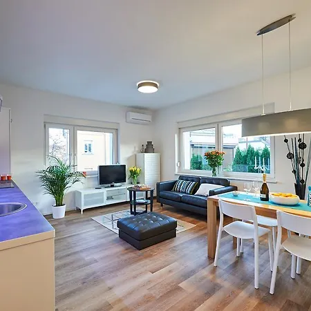 Apartman Megapolis